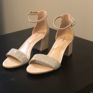 Aldo nude block heels